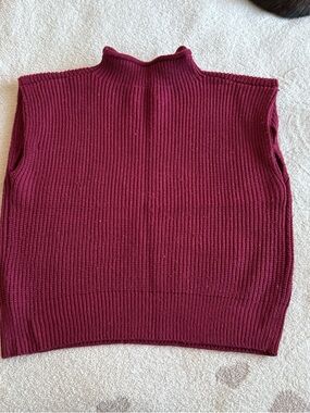 SHEIN Burgundy Ribbed Sleeveless Turtleneck Vest
